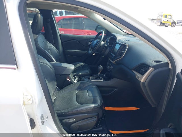 1C4PJMDS8GW161427 Jeep Cherokee