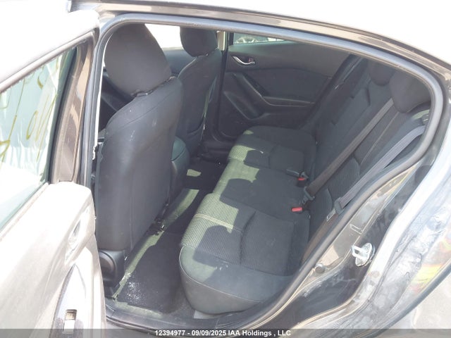 JM1BN1V7XJ1180136 Mazda pe