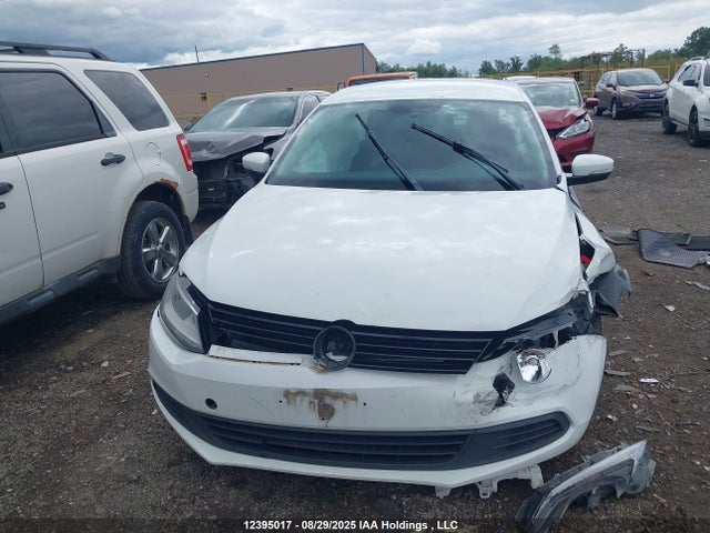 3VW2K7AJ0EM408082 Volkswagen Jetta
