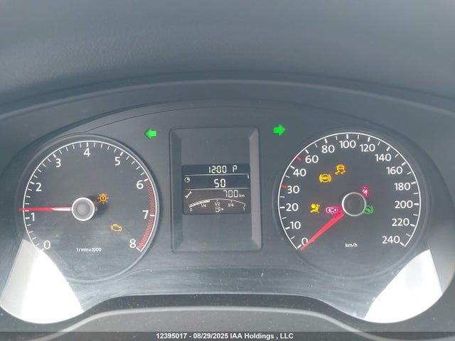 3VW2K7AJ0EM408082 Volkswagen Jetta