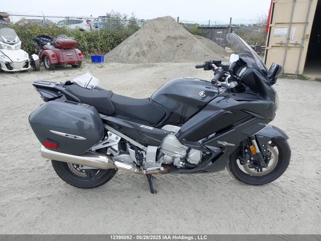 JYARP30NXMA000793 Yamaha FJR1300