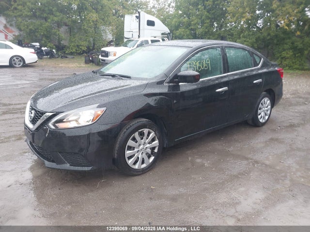 Nissan Sentra 2017 3N1AB7AP1HY409096 Image 2