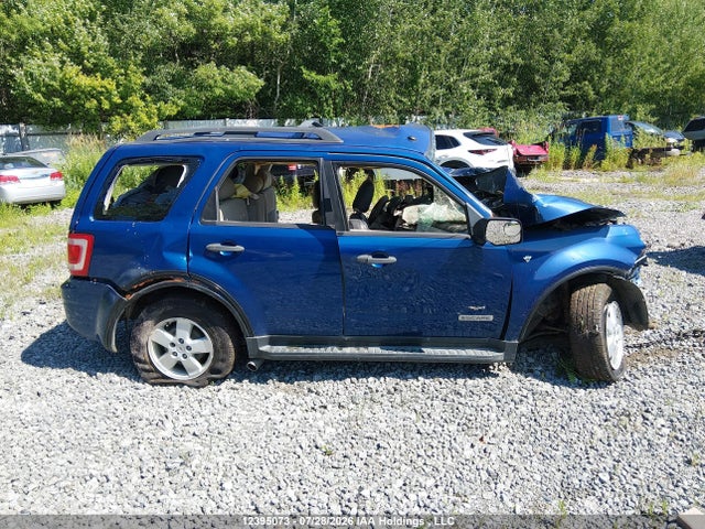2008 Ford Escape Xlt მანქანა იყიდება აუქციონზე, vin: 1FMCU93168KA31761, აუქციონის ნომერი: 12395073