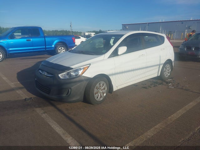 KMHCT5AE0HU364298 Hyundai Accent