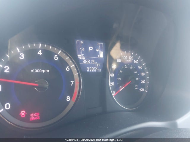 KMHCT5AE0HU364298 Hyundai Accent