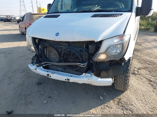 Aukcja sprzedaży 2015 Mercedes-benz Sprinter 2500 High Roof, vin: WD3BE8DC7F5997033, numer aukcji: 12395155