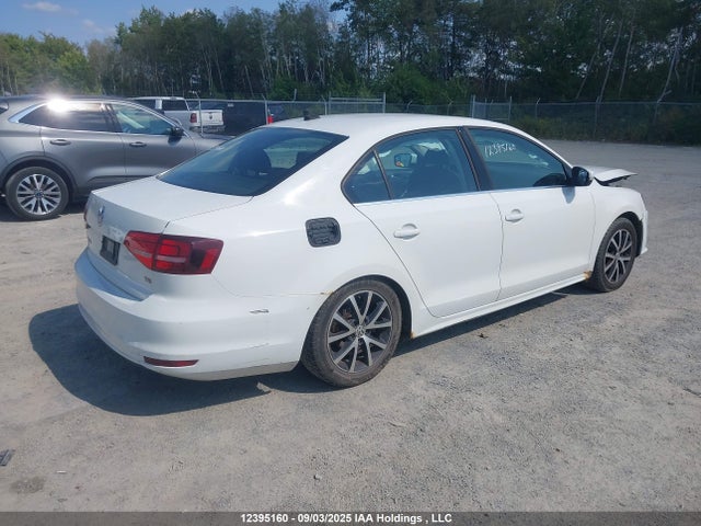 3VWD07AJ2FM223385 Volkswagen 1.8t