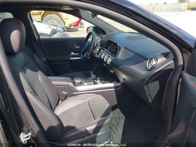 W1N4N4HBXMJ148200 Mercedes-Benz m260
