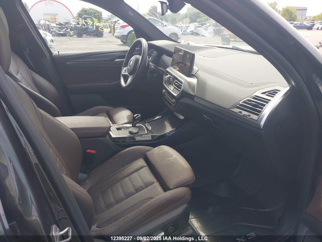 5UX53DP08R9T82117 BMW X3