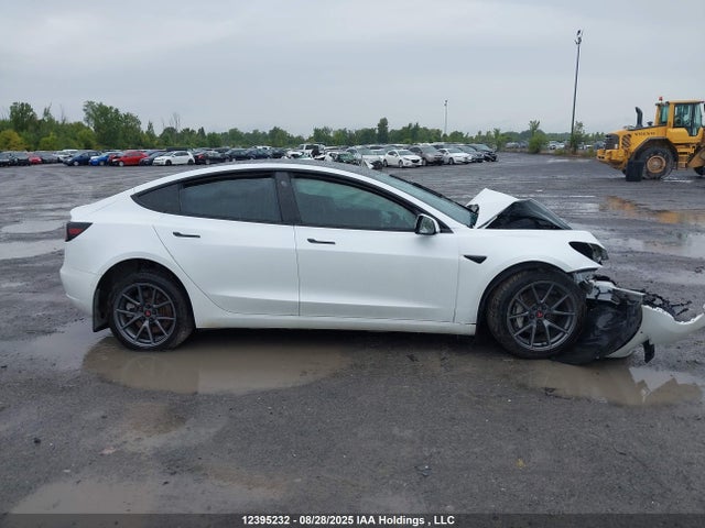 Tesla MODEL 3 2021 5YJ3E1EA8MF852514 Image 12