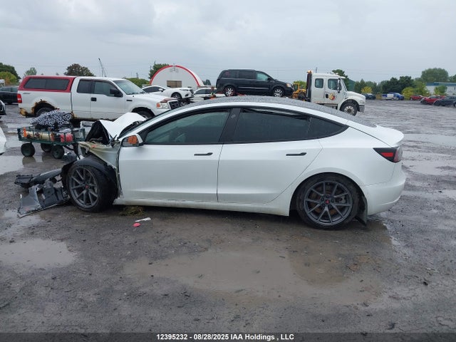 Tesla MODEL 3 2021 5YJ3E1EA8MF852514 Image 13