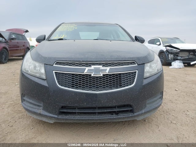 1G1PA5SHXE7225478 Chevrolet luw
