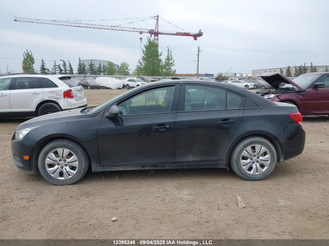 1G1PA5SHXE7225478 Chevrolet luw