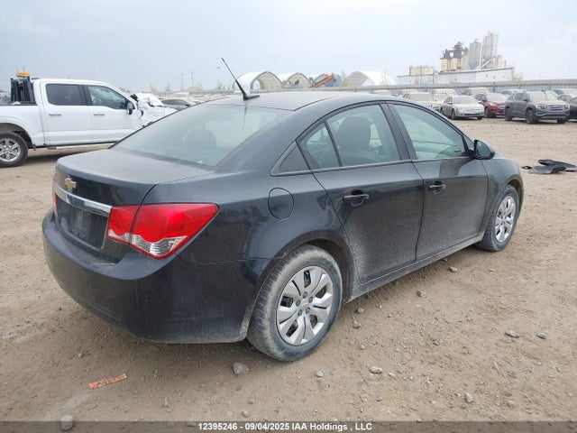1G1PA5SHXE7225478 Chevrolet luw
