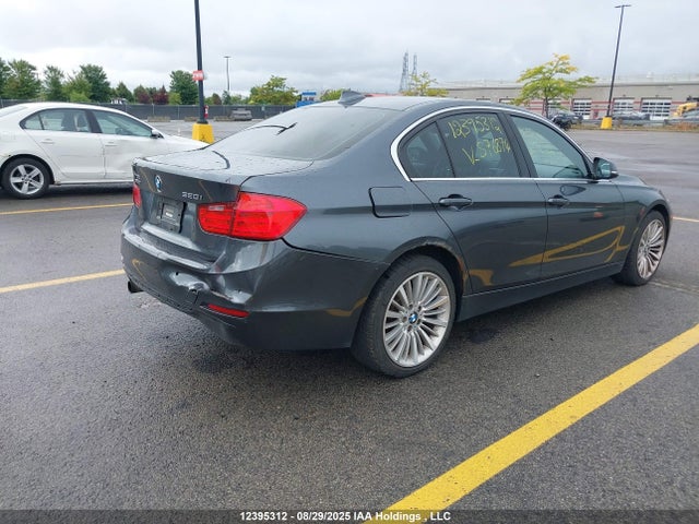 BMW 2015 2015 WBA3C3G52FNS76874 Image 4
