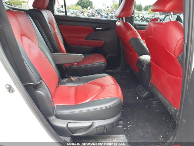 5TDLZRBH9NS169013 Toyota 2gr-fks