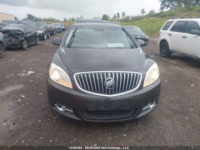 1G4PP5SK6E4235441 Buick lea