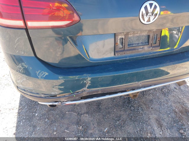 3VWM17AU6JM761460 Volkswagen 2018