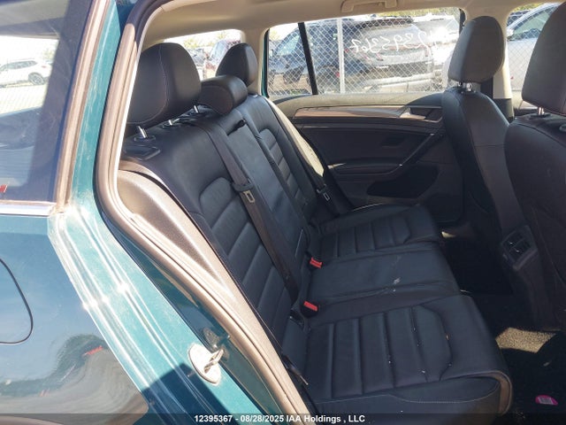3VWM17AU6JM761460 Volkswagen 2018