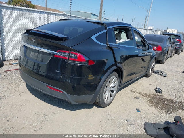 Tesla MODEL X 2016 5YJXCBE25GF015617 Image 4