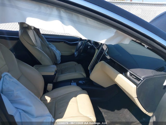 Tesla MODEL X 2016 5YJXCBE25GF015617 Image 5