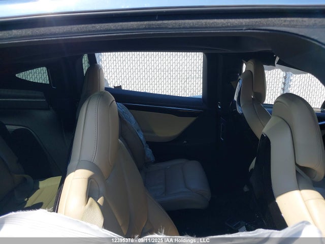Tesla MODEL X 2016 5YJXCBE25GF015617 Image 8