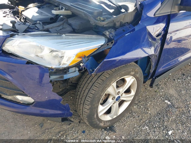 1FMCU0GX5EUA16744 Ford Escape
