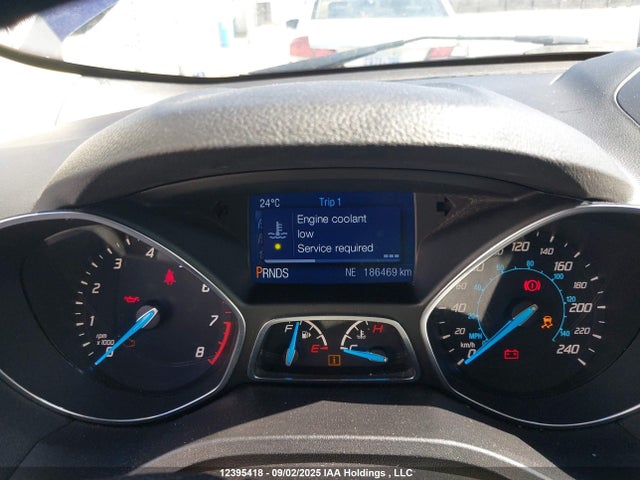 1FMCU0GX5EUA16744 Ford Escape