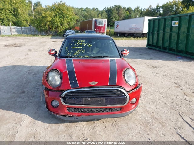 WMWXP5C55G2D70812 Mini Hardtop