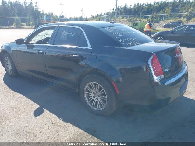 2C3CCAAGXFH832766 Chrysler 300 Limited