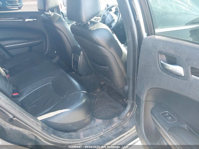 2C3CCAAGXFH832766 Chrysler 300 Limited