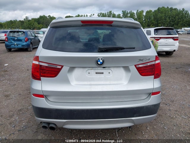 BMW X3 2014 5UXWX9C5XE0D21554 Image 16