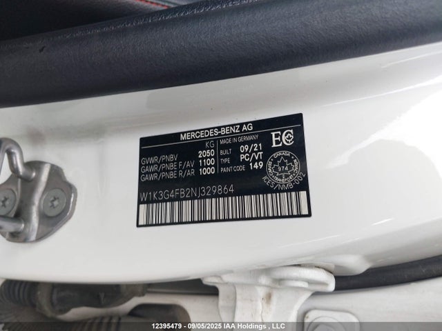 W1K3G4FB2NJ329864 Mercedes-Benz m260