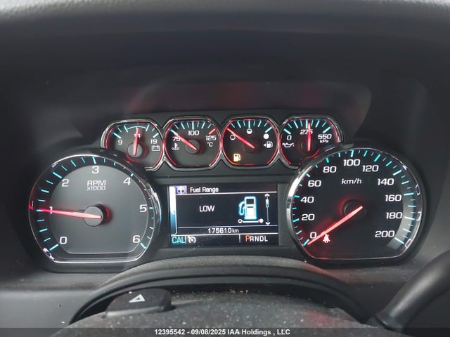 12395542 :رقم المزاد ، 1GNSKHKC2KR219623 vin ، 2019 Chevrolet Suburban K1500 Lt مزاد بيع