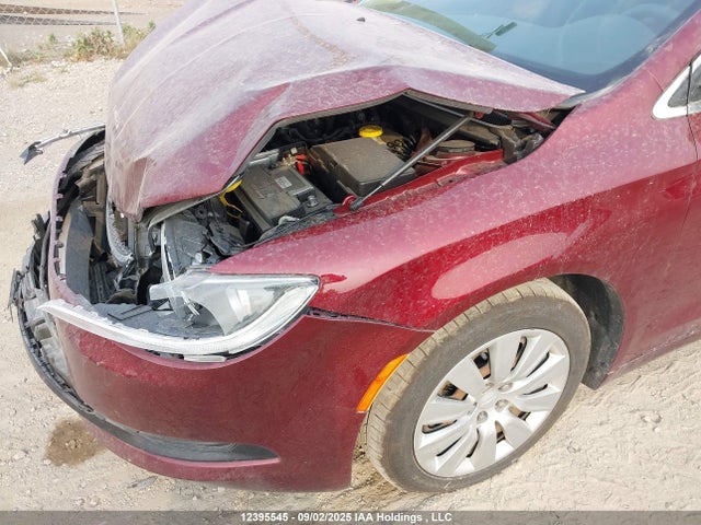 1C3CCCFB5FN729268 Chrysler 2015