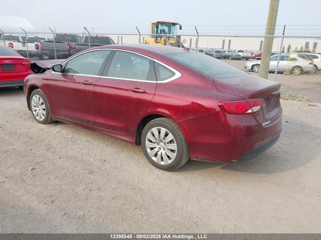 1C3CCCFB5FN729268 Chrysler 2015