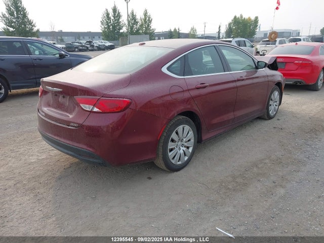 1C3CCCFB5FN729268 Chrysler 2015