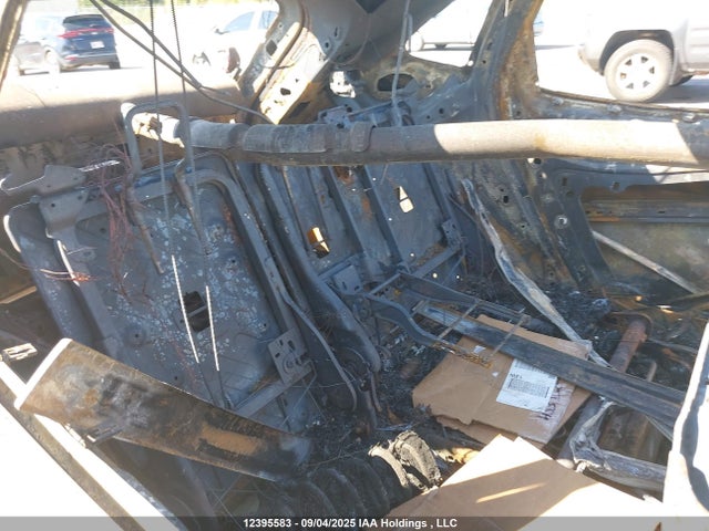 1FMCU9H68MUA19484 Ford dragon di tc