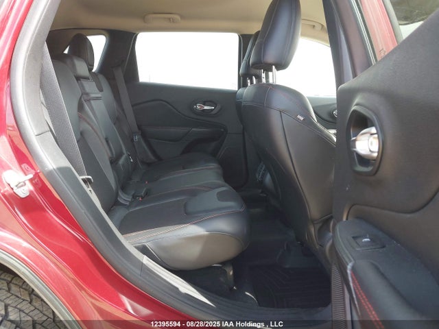 1C4PJMBS9FW632938 Jeep Cherokee