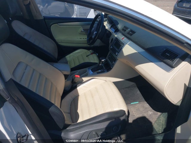 12395601 :رقم المزاد ، WVWGU9ANXAE511088 vin ، 2010 Volkswagen Passat Cc Highline V6 مزاد بيع