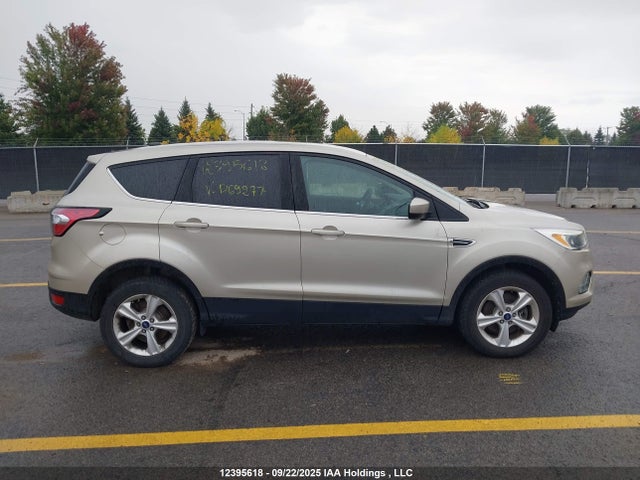 Aukcja sprzedaży 2017 Ford Escape, vin: 1FMCU9GD2HUD69277, numer aukcji: 12395618