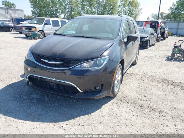 Chrysler Pacifica 2017 2C4RC1EG4HR637792 Image 2
