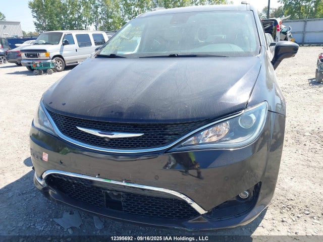 Chrysler Pacifica 2017 2C4RC1EG4HR637792 Image 6