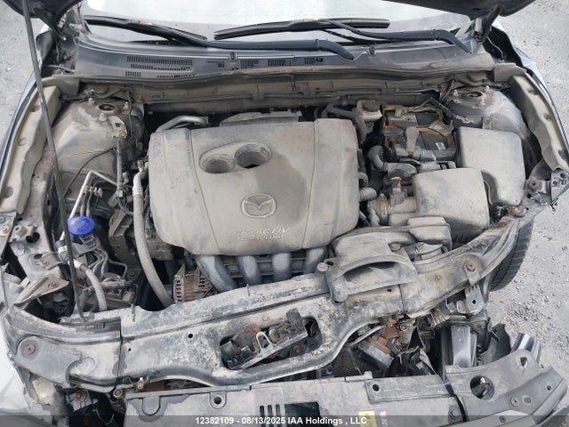 3MZBM1V77FM159979 Mazda pe