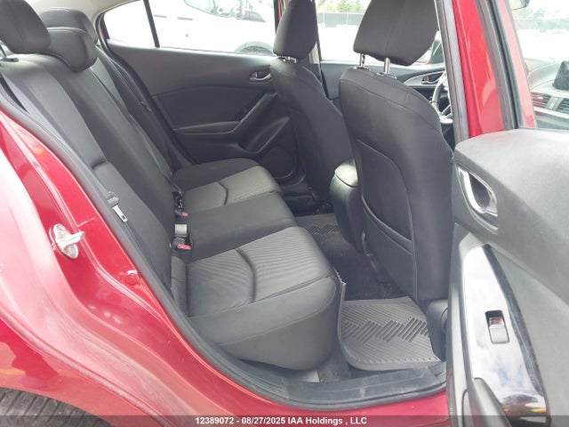3MZBN1U76JM264553 Mazda pe