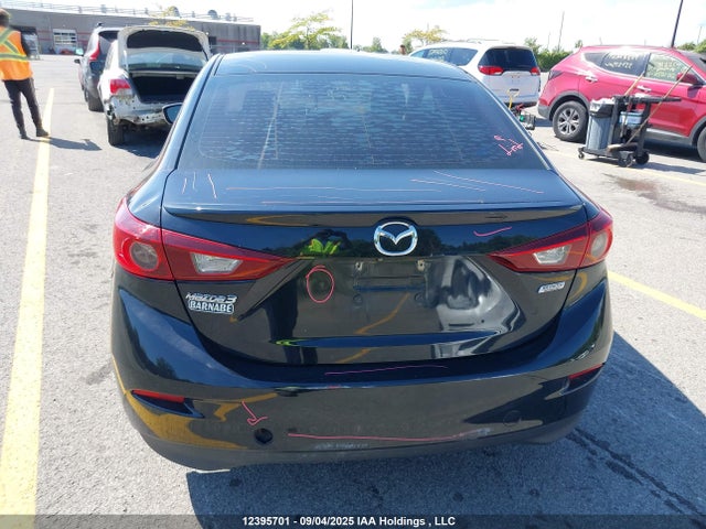 3MZBM1V77FM187099 Mazda pe