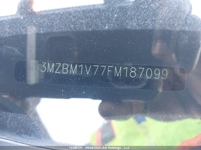 3MZBM1V77FM187099 Mazda pe
