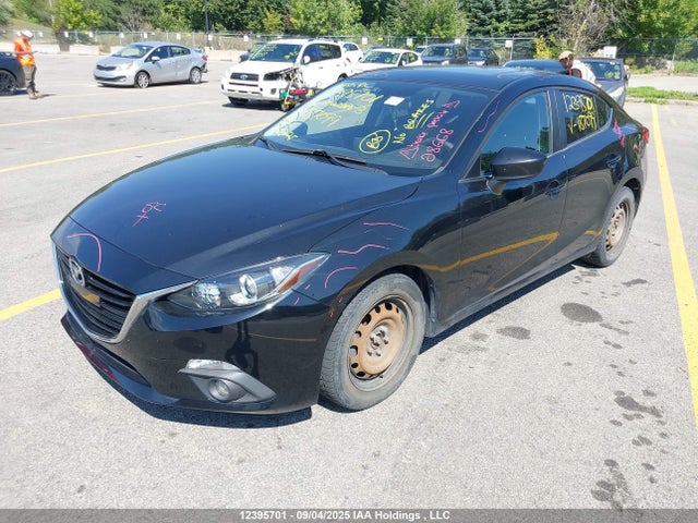 3MZBM1V77FM187099 Mazda pe