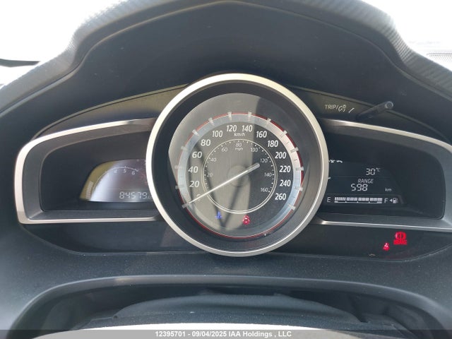 3MZBM1V77FM187099 Mazda pe