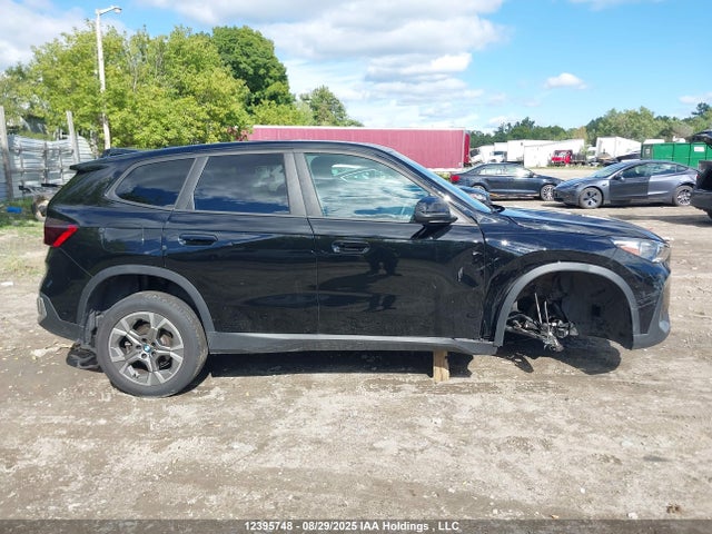 WBX73EF07P5X19417 BMW X1